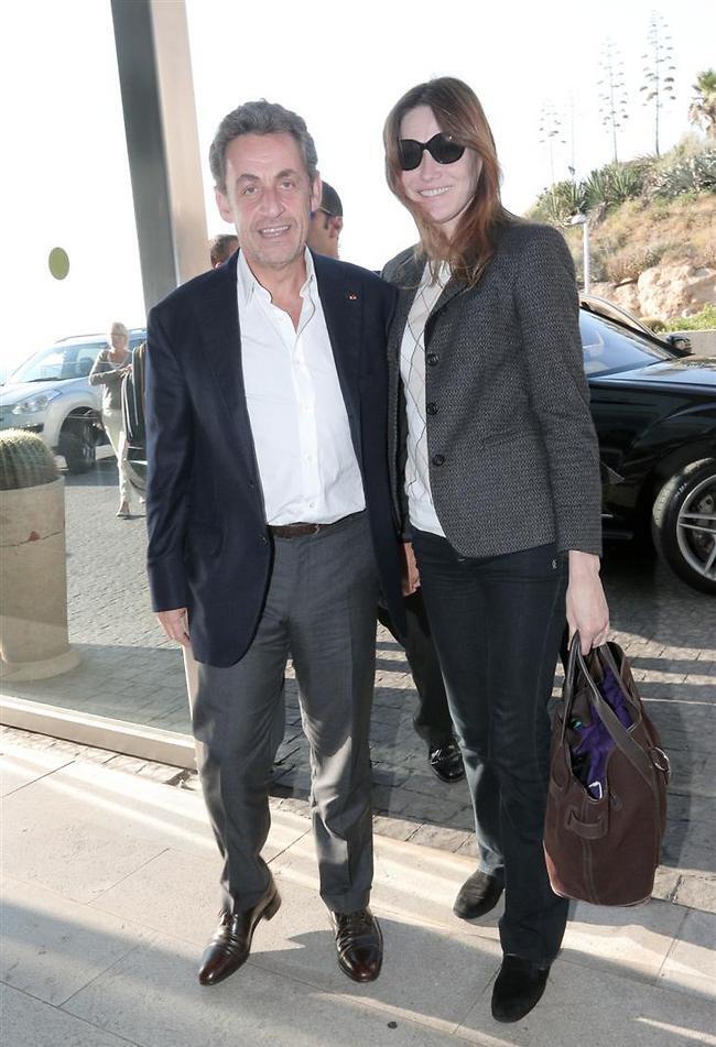 איך אתם עומדים ומצטלמים יפה! כל הכבוד