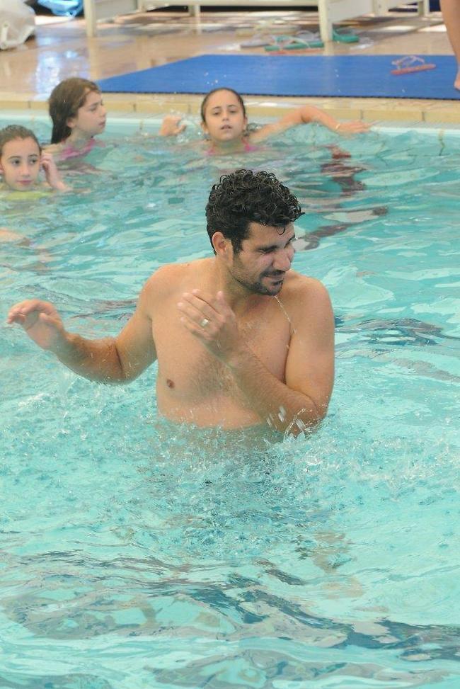 סעמק, נכנס לי לעיניים (צילום: ברק פכטר) סעמק, נכנס לי לעיניים
