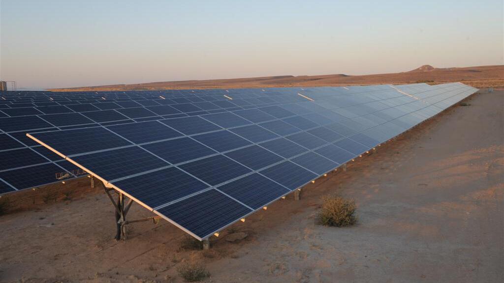 Solar panels in Israel's desert 