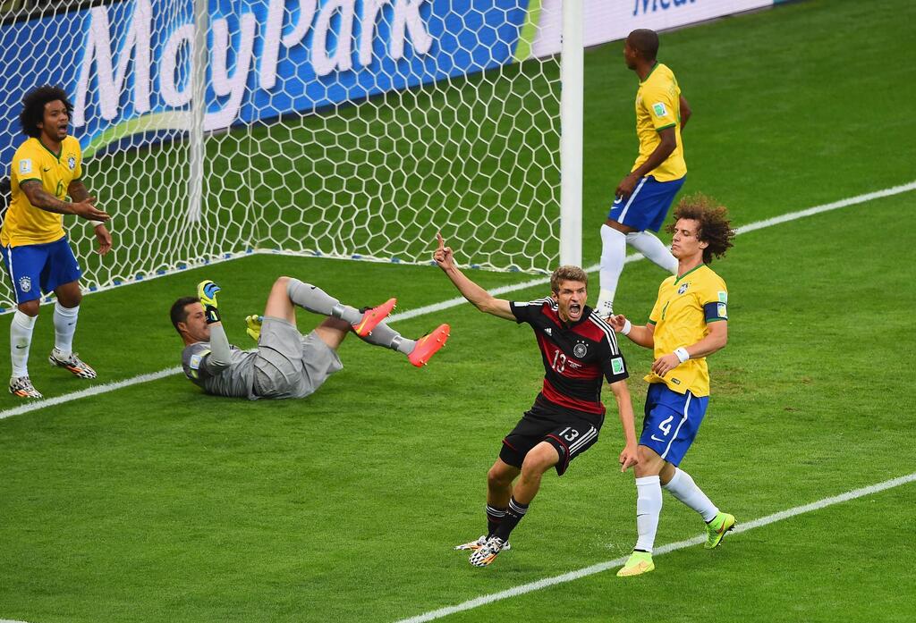 אם כל ההשפלות. גרמניה כובשת שביעייה מול ברזיל - ועוד בברזיל