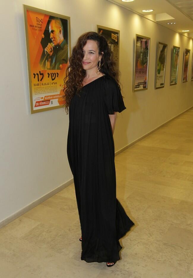 הכי יפה שיש. יעל אבקסיס (צילום: רפי דלויה) הכי יפה שיש. יעל אבקסיס