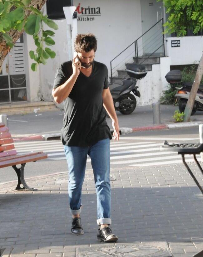 ואני ארצה ארוחה בשרית (צילום: ברק פכטר) ואני ארצה ארוחה בשרית