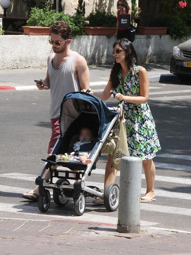 "הוא כתב שהם בבריכה"