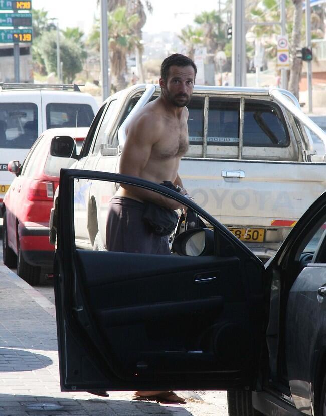 אמא, נעשה לנו חם! (צילום: מוטי לבטון) אמא, נעשה לנו חם!