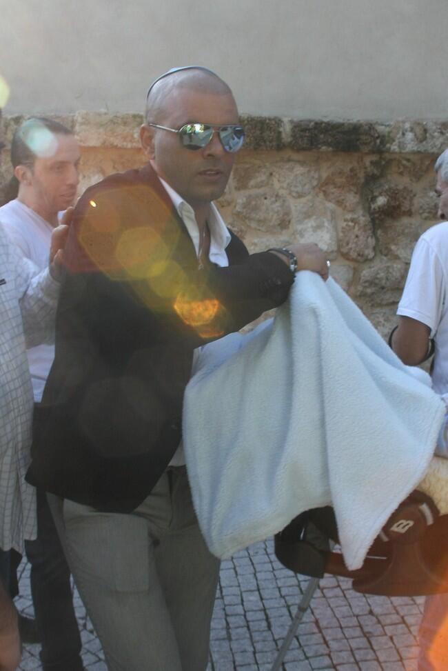 הפפראצי לא יכלו לפספס את הברית
