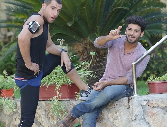 שמישהו יביא כבר ת'קפה