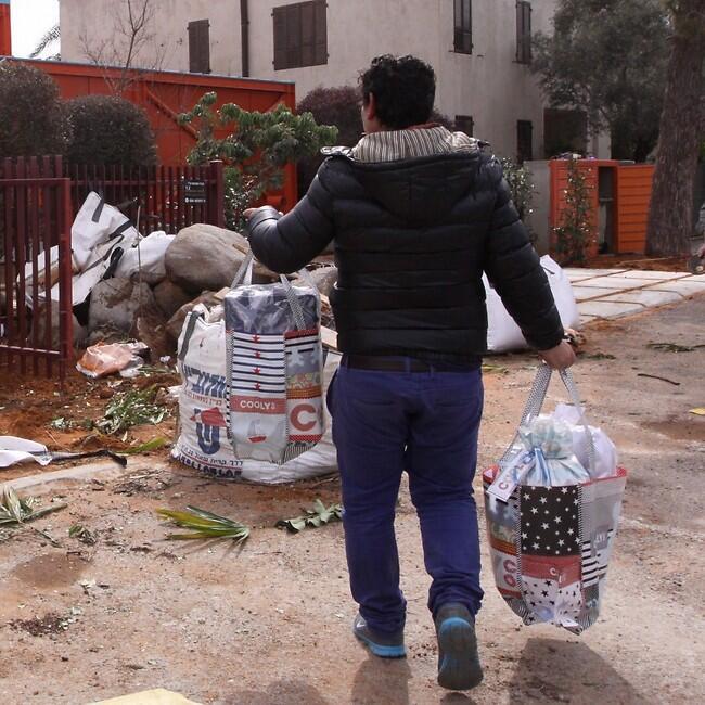 בוא חמוד, תראה מה הבאנו לך (צילום: עידו ארז) בוא חמוד, תראה מה הבאנו לך