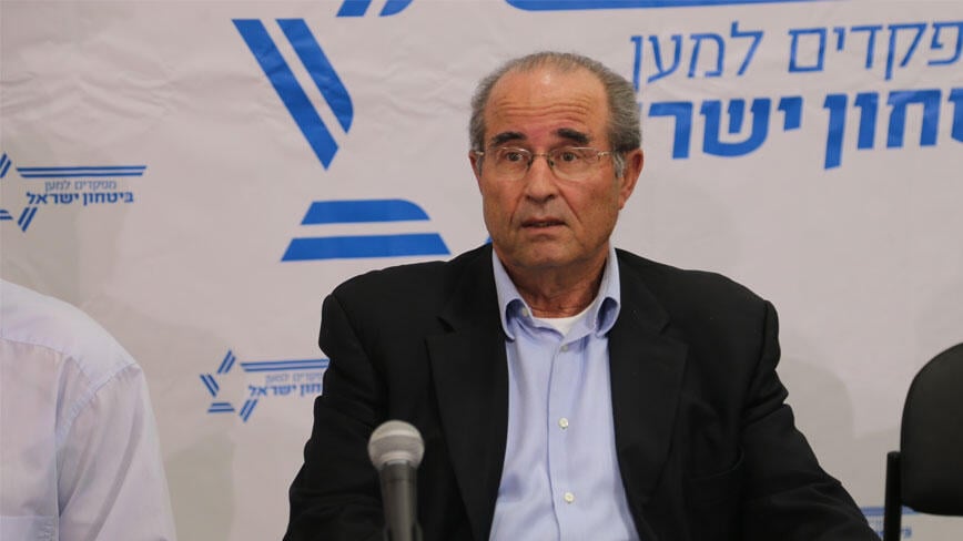 שבתי שביט. "המוסד גילה על אוסלו במקרה" (צילום: מוטי קמחי) שבתי שביט. "המוסד גילה על אוסלו במקרה"