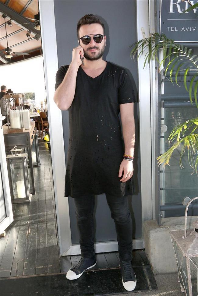 בן יעקב שומר על דיסטנס (צילום: ענת מוסברג) בן יעקב שומר על דיסטנס