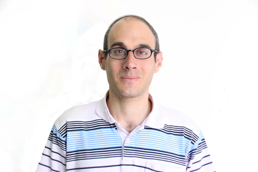 ד״ר יונתן אייקנבאום (צילום: גרינפיס) ד״ר יונתן אייקנבאום