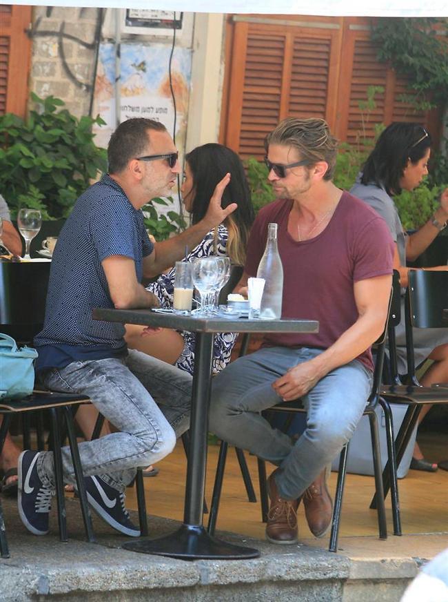רק אל תבכה בחופה (צילום: מוטי לבטון) רק אל תבכה בחופה