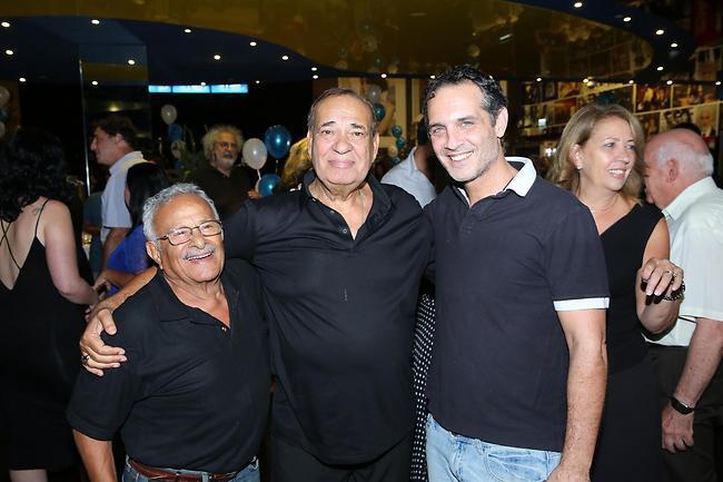 מתי נכנסים לאולם? נתי רביץ, גבי עמרני ורווח