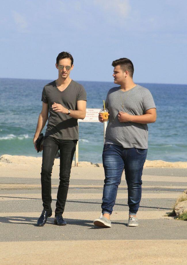 בא לך שנעשה קצת ג'וגינג? (צילום: מוטי לבטון) בא לך שנעשה קצת ג'וגינג?