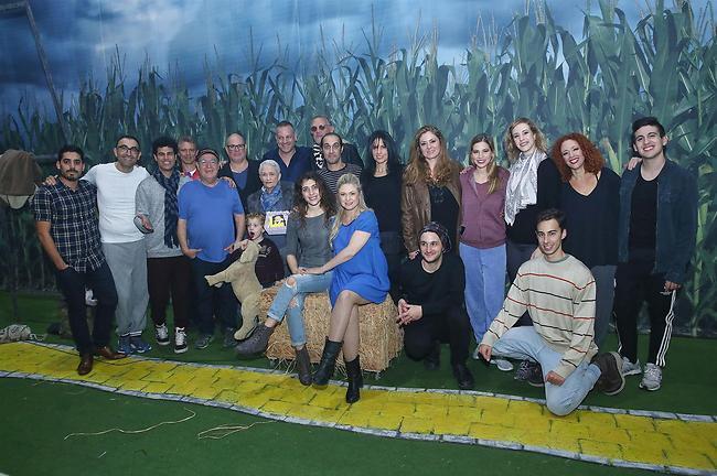 דרך האבנים הצהובות מעולם לא הייתה קסומה יותר (צילום: רפאל בן משה) דרך האבנים הצהובות מעולם לא הייתה קסומה יותר