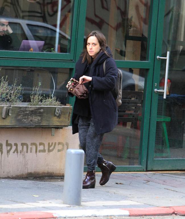 זה כנראה הטפשת הריון שגומרת אותי (צילום: מוטי לבטון) זה כנראה הטפשת הריון שגומרת אותי