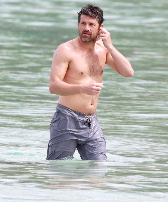 איך אפשר לעזוב כזה דבר. דמפסי לוהט! (צילום: splashnews) איך אפשר לעזוב כזה דבר. דמפסי לוהט!