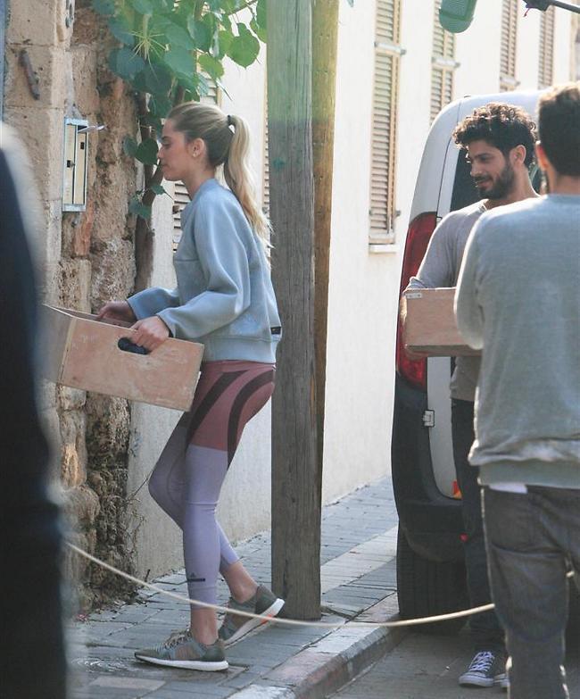 אז את רותם או נועה עכשיו? רותם סלע סוחבת