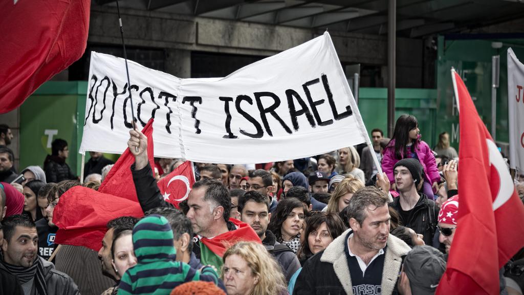 An anti-Israel rally in Turkey in 2016 (Photo: citizenside.com) An anti-Israel rally in Turkey in 2016