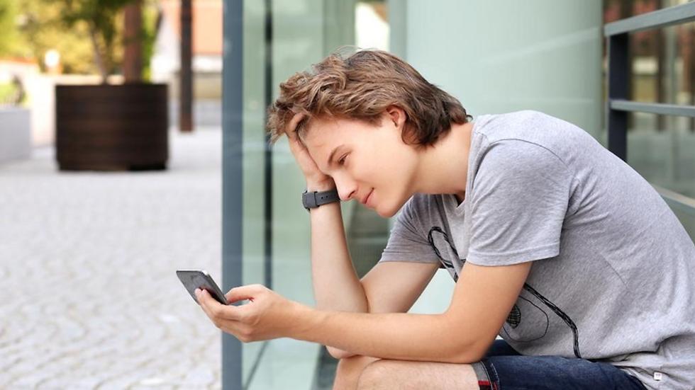 תנו להם לקחת אחריות על חייהם (צילום: shutterstock) תנו להם לקחת אחריות על חייהם
