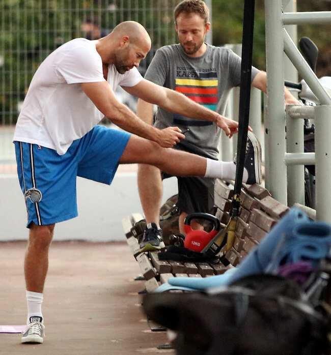 אז גמישות זה לא הצד החזק שלך? (צילוםן: אמיר מאירי) אז גמישות זה לא הצד החזק שלך?
