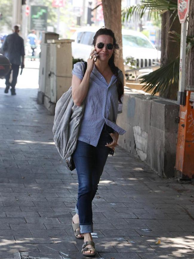 איף ההודעות הקוליות האלה (צילום: מוטי לבטון) איף ההודעות הקוליות האלה