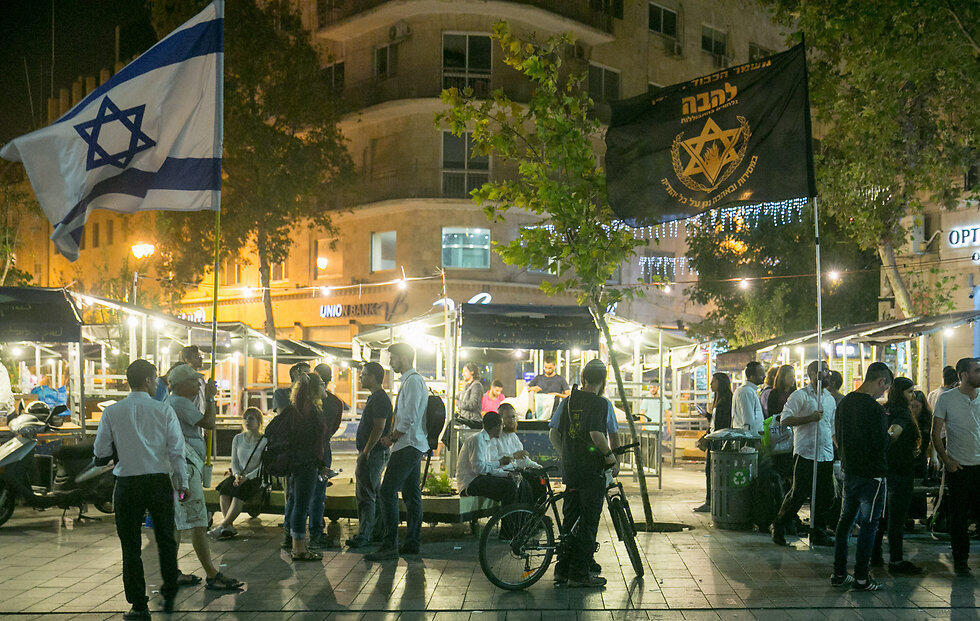 הפגנה של להב''ה. ''חלק מהלאומנות שגוברת הוא תוצאה של החרדה החברתית מאיך ניראה בעתיד'' (צילום: אוהד צויגנברג) הפגנה של להב''ה. ''חלק מהלאומנות שגוברת הוא תוצאה של החרדה החברתית מאיך ניראה בעתיד''