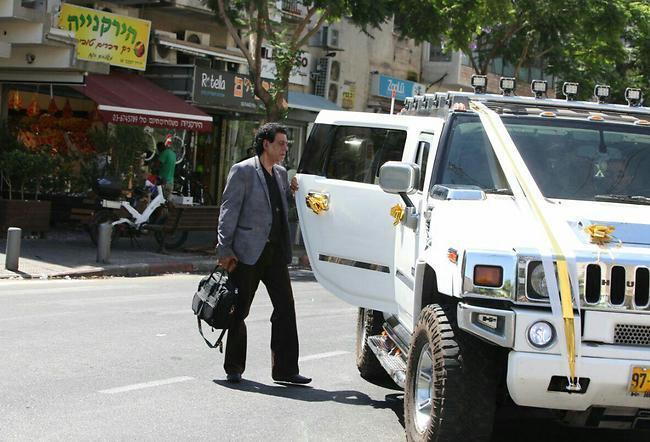 תקשיב, זה חתיכת ג'יפ ענק (צילום: מוטי לבטון) תקשיב, זה חתיכת ג'יפ ענק