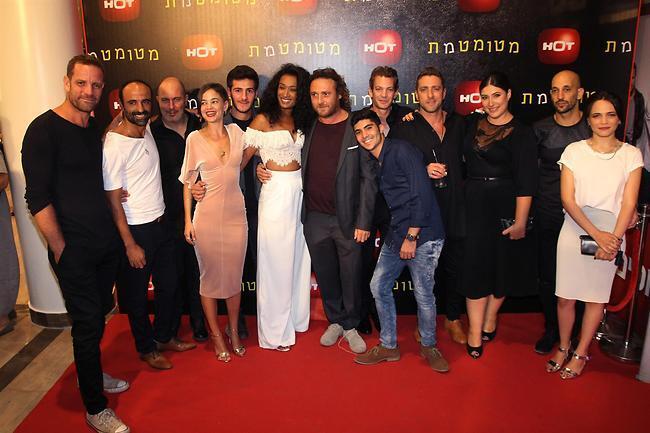 מוכנים לבלגן? קאסט "מטומטמת"