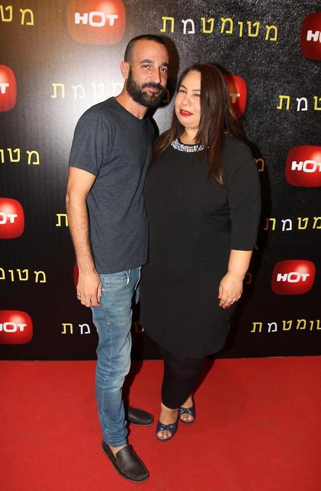 מחכים כבר לראות אותך בלבן. אמירה בוזגלו ומשה בן שימול