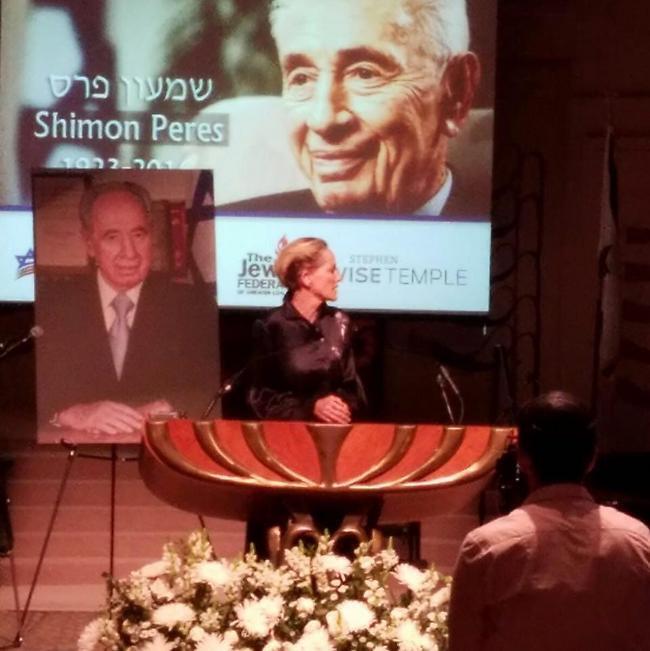 התרגשות על הבמה התרגשות על הבמה