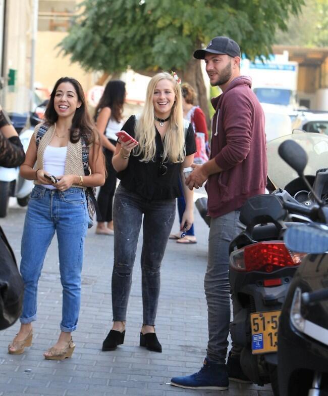 הנה אניה! (צילום: מוטי לבטון) הנה אניה!