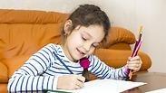 התייחסו לציור של הילד ועודדו אותועל תהליך העשייה