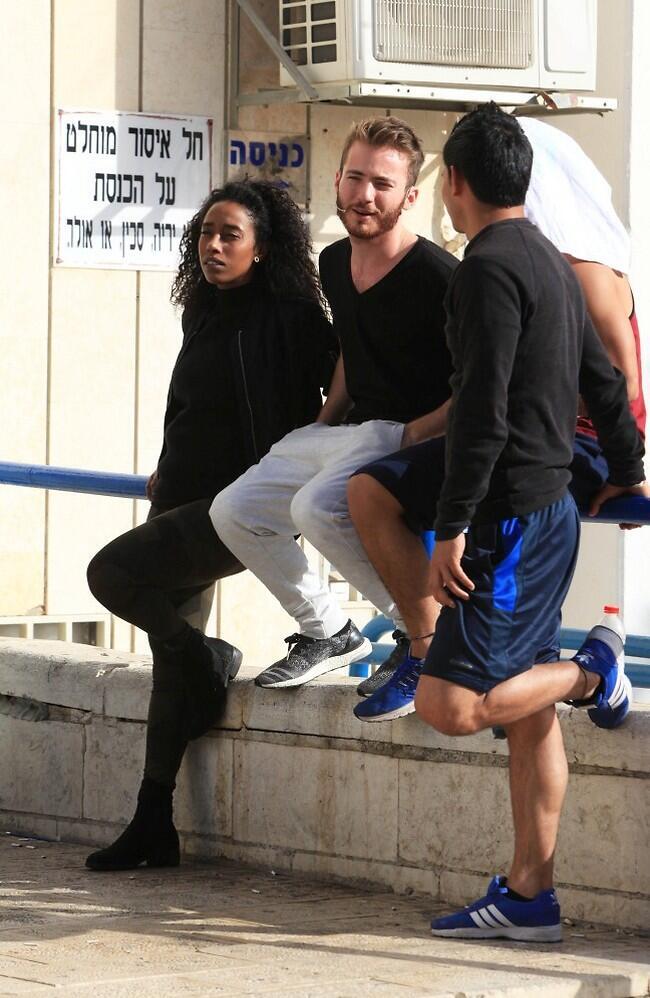 מתבקש שתהיו על הברזלים בהפסקה. דניאל מורשת ואושרת אינגדשט