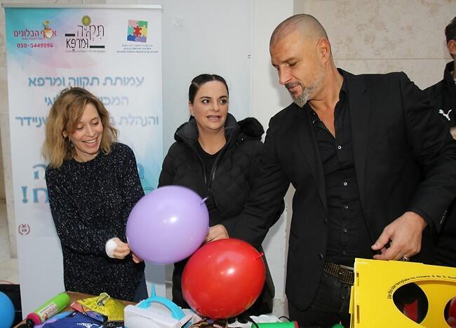 הכל למען הילדים. זוהר, אסייג וזק (צילום: אור גפן) הכל למען הילדים. זוהר, אסייג וזק