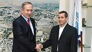 ראש השב"כ וראש הממשלה, הערב