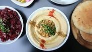 מה לשים לכם ליד החומוס?