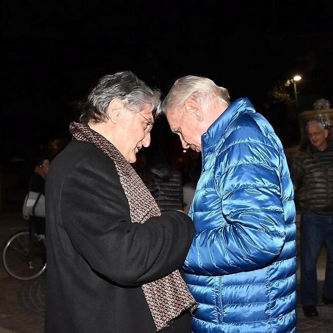 זה לא יפה סודות בחברה. ברנע ואלכס אנסקי (צילום: אביב חופי) זה לא יפה סודות בחברה. ברנע ואלכס אנסקי