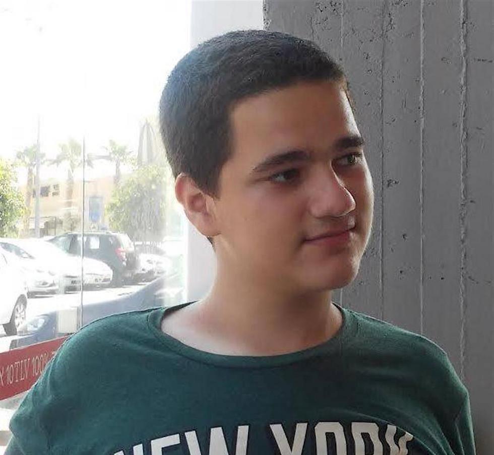 "ליישם שינוי בשטח, דרוש קמפיין שלם של מודעות לנו, לקיומנו, למאפיינינו, לצרכים שלנו, לפתרונות אפשריים, ולכך שיש לנו כוח כקהילה". איל שחל "ליישם שינוי בשטח, דרוש קמפיין שלם של מודעות לנו, לקיומנו, למאפיינינו, לצרכים שלנו, לפתרונות אפשריים, ולכך שיש לנו כוח כקהילה". איל שחל