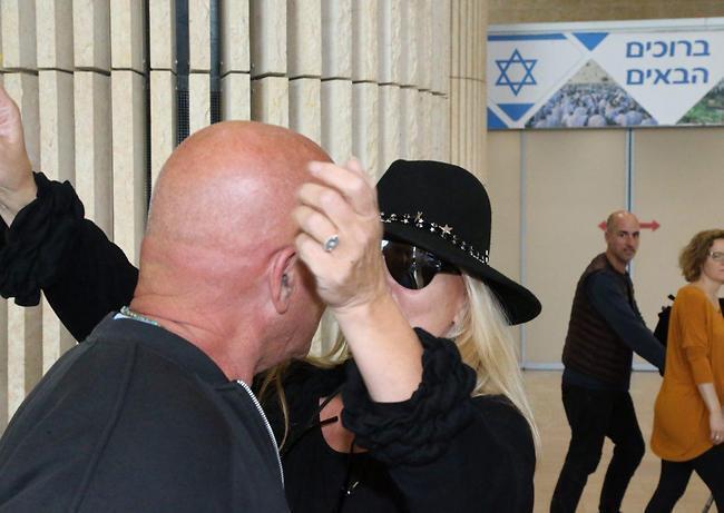 כמה התגעגעת אלי?