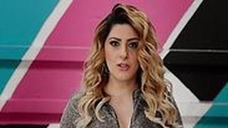 כמו בניינטיז. שרית חדד