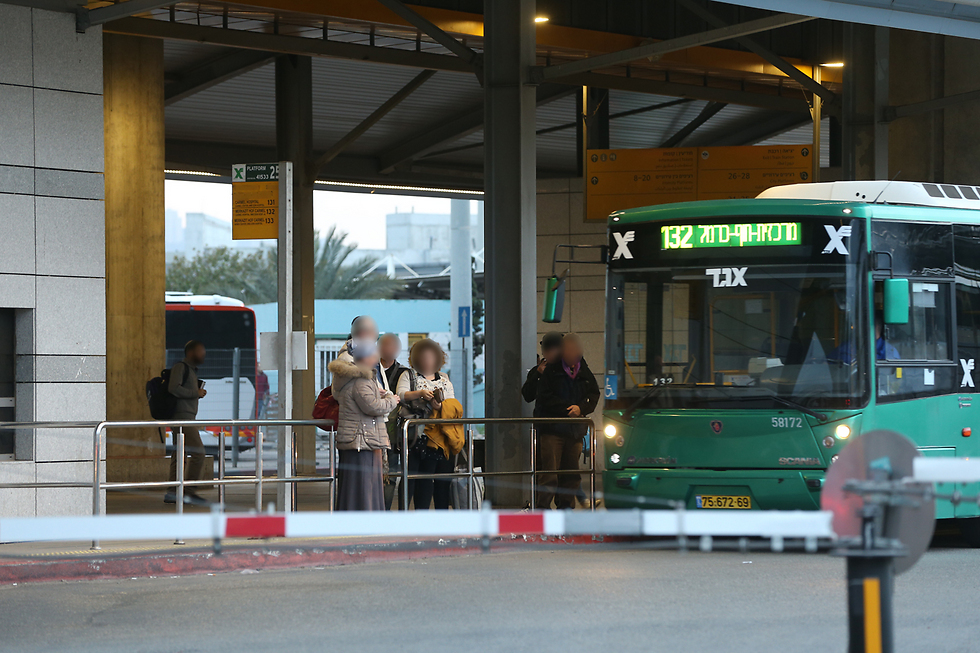מרכזית המפרץ (צילום: אלעד גרשגורן) מרכזית המפרץ
