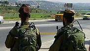 סמל יונתן וסמל פ'