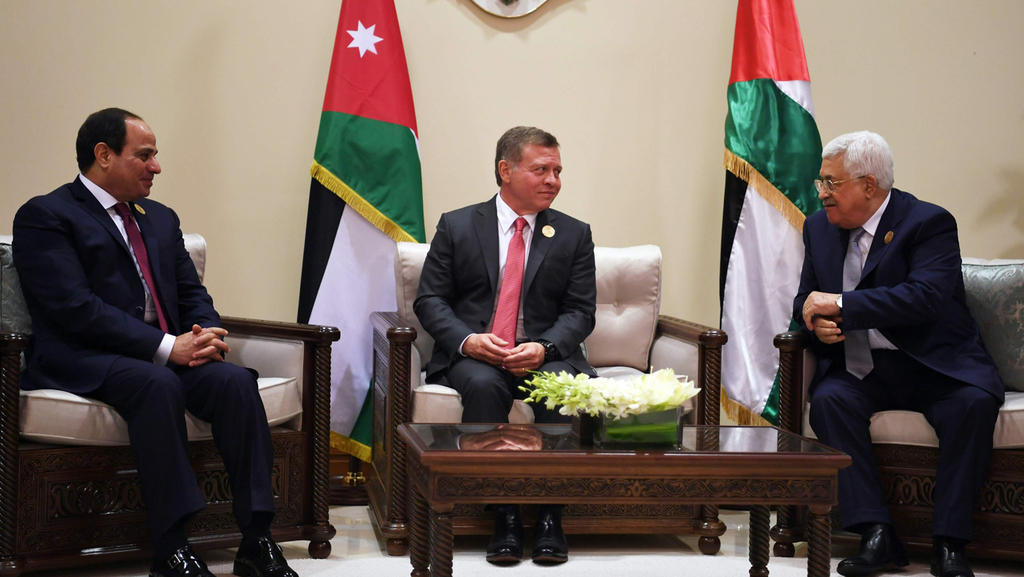 King of Jordan Abdullah II, Palestinian President Mahmoud Abbas and Abdel Fattah el-Sisi Egypt's President (Photo: AFP) King of Jordan Abdullah II, Palestinian President Mahmoud Abbas and Abdel Fattah el-Sisi Egypt's President