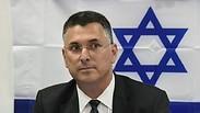 גדעון סער