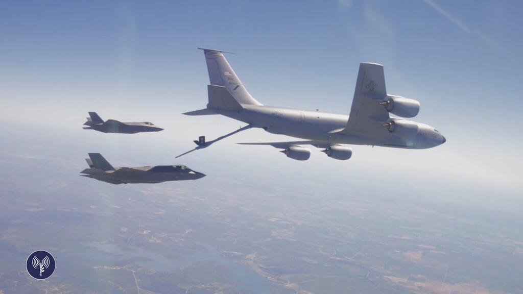 Military drill with F-15 refueling mid-flight 