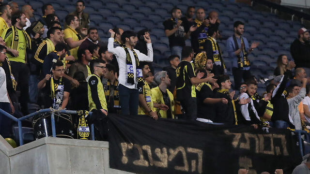 טדי. פעם אחת הספיקה, בבית לפחות יש שדרן מקצועי