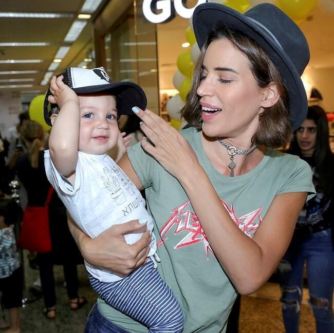 לא נראה לנו שהוא בעניין של הכובע. נטלי דדון וריף (צילום: רפי דלויה) לא נראה לנו שהוא בעניין של הכובע. נטלי דדון וריף