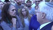 סטיבן והשגריר. נפגשו