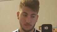 לקח את עצמו בידיים. שקד בלו
