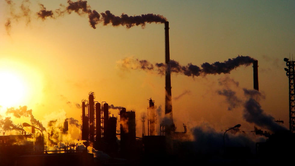Countries' existing pledges to cut emissions would see the planet's average temp rise 2.7C this century (Photo: EPA) Countries' existing pledges to cut emissions would see the planet's average temp rise 2.7C this century